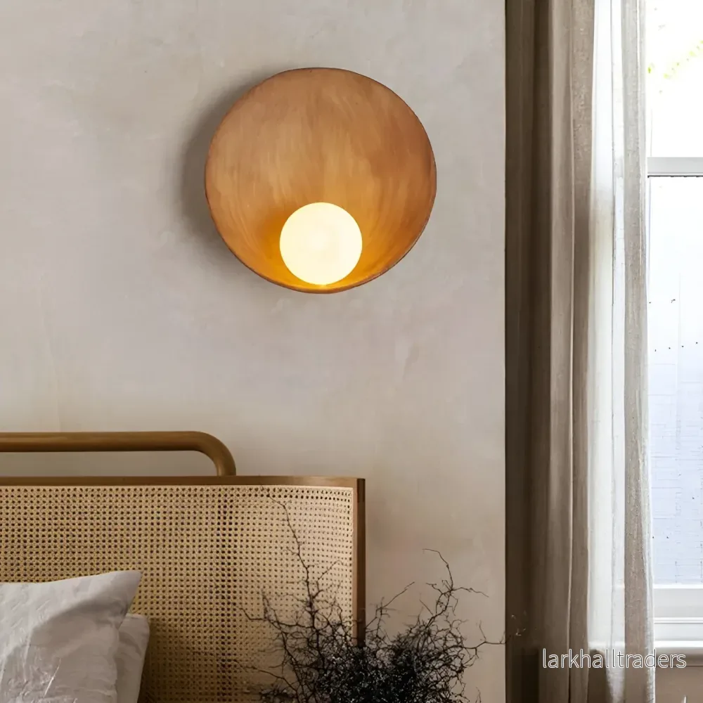 Kanso – Japandi Vägglampa med Opalglas & Trädetaljer - Bild 3