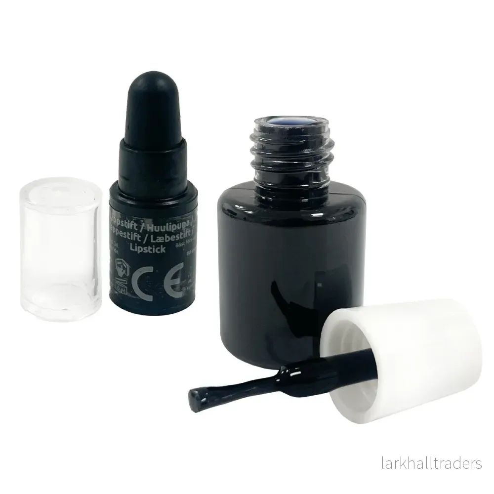Nagellack & läppstift, svart - Bild 2