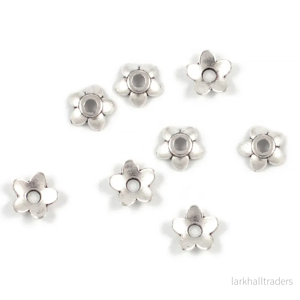 Pärlhattar, 5-bladig blomma, antiksilver, 6mm, 20st Pärlhattar, 5-bladig blomma, antiksilver, 6mm, 20st