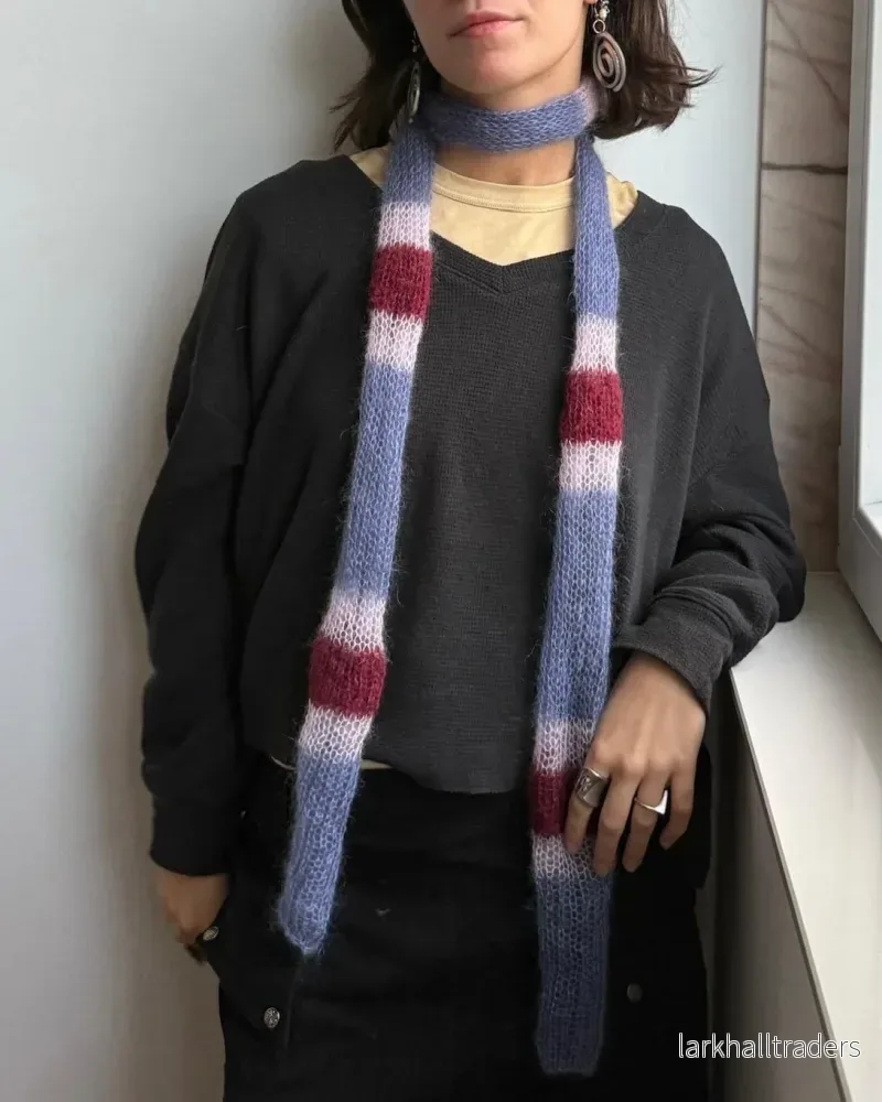 Mohair stickad Scarf – blå, rosa och bordeaux