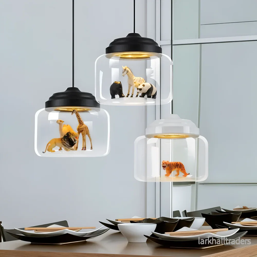 AniLume – Barnpendellampa i Glas med Nordiska Djurmotiv - Bild 2