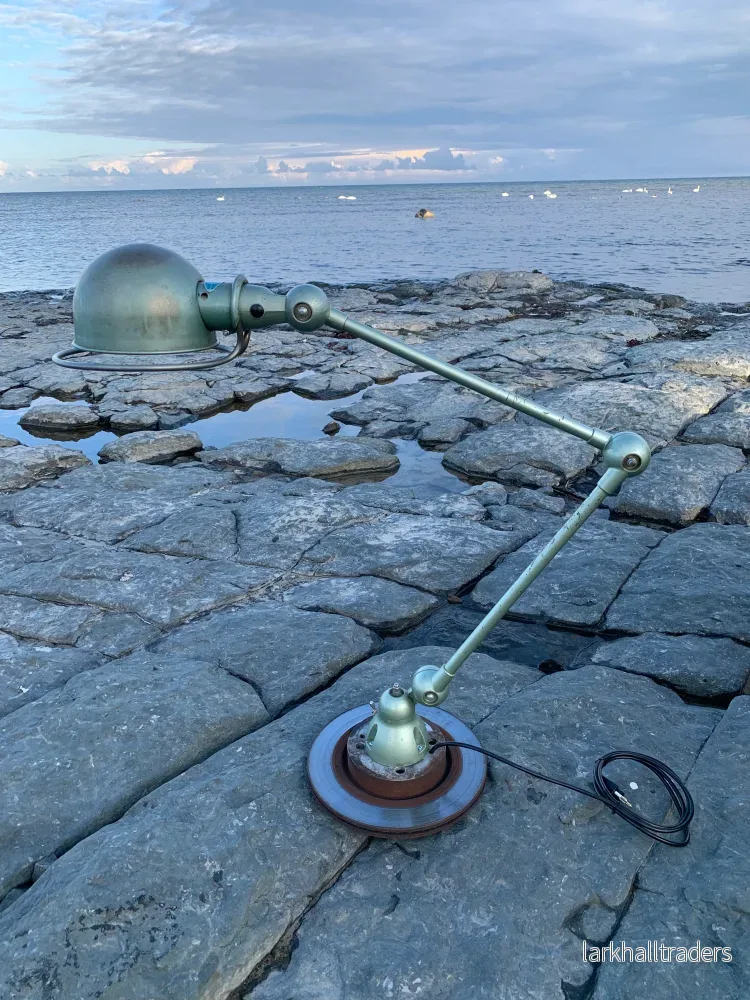 Jieldé bords-/vägg-/taklampa – 2 armar (grön) Jieldé bords-/vägg-/taklampa – 2 armar (grön)