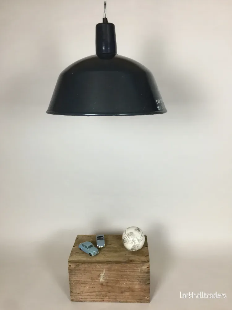 Vacker, rå och industriell lampa - Bild 3