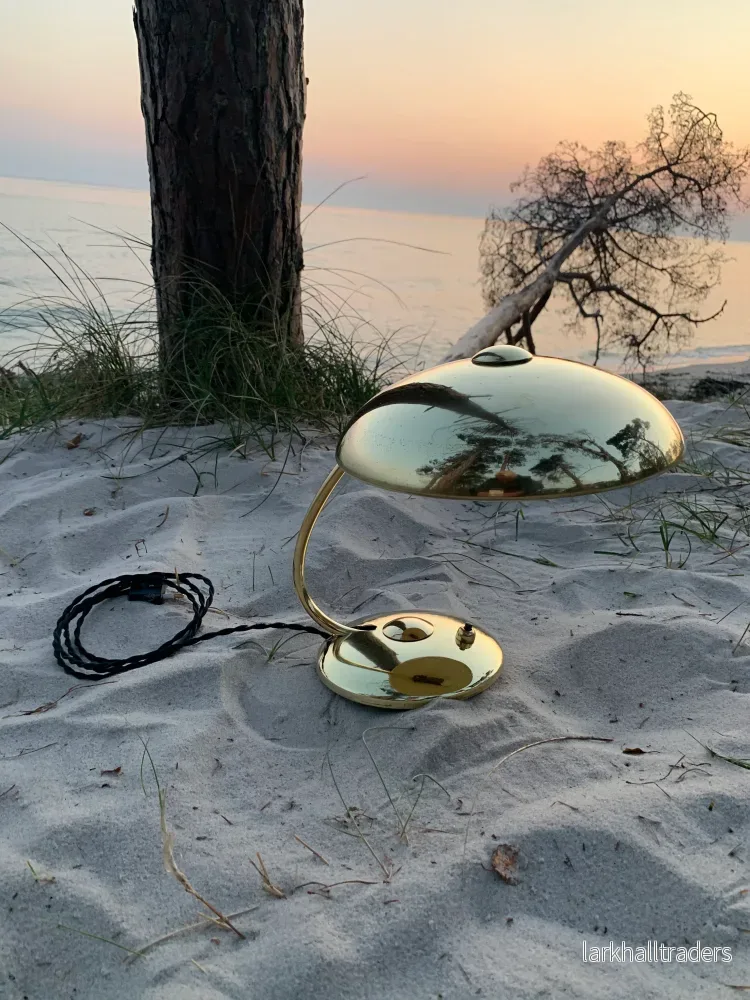 Vacker liten Helo i mässing med fin patina - Bild 2