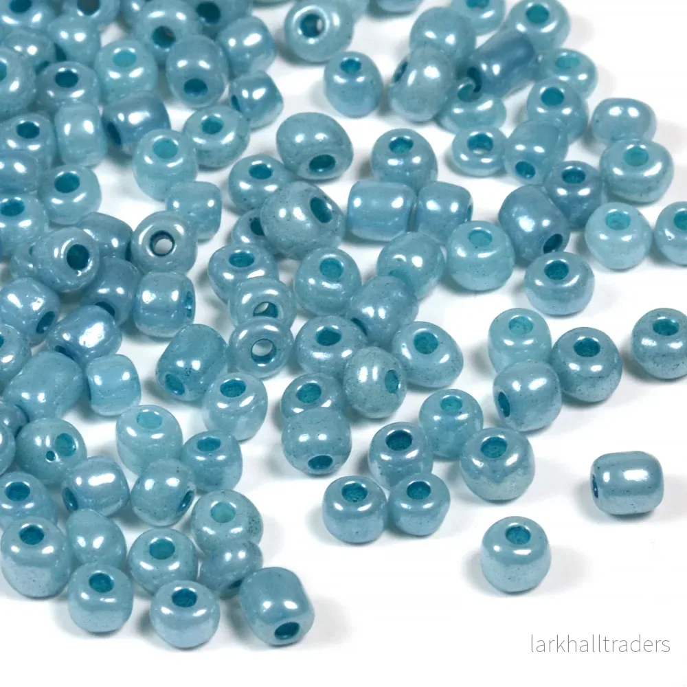 Seed Beads, 4mm, ceylon stålblå, 30g Seed Beads, 4mm, ceylon stålblå, 30g