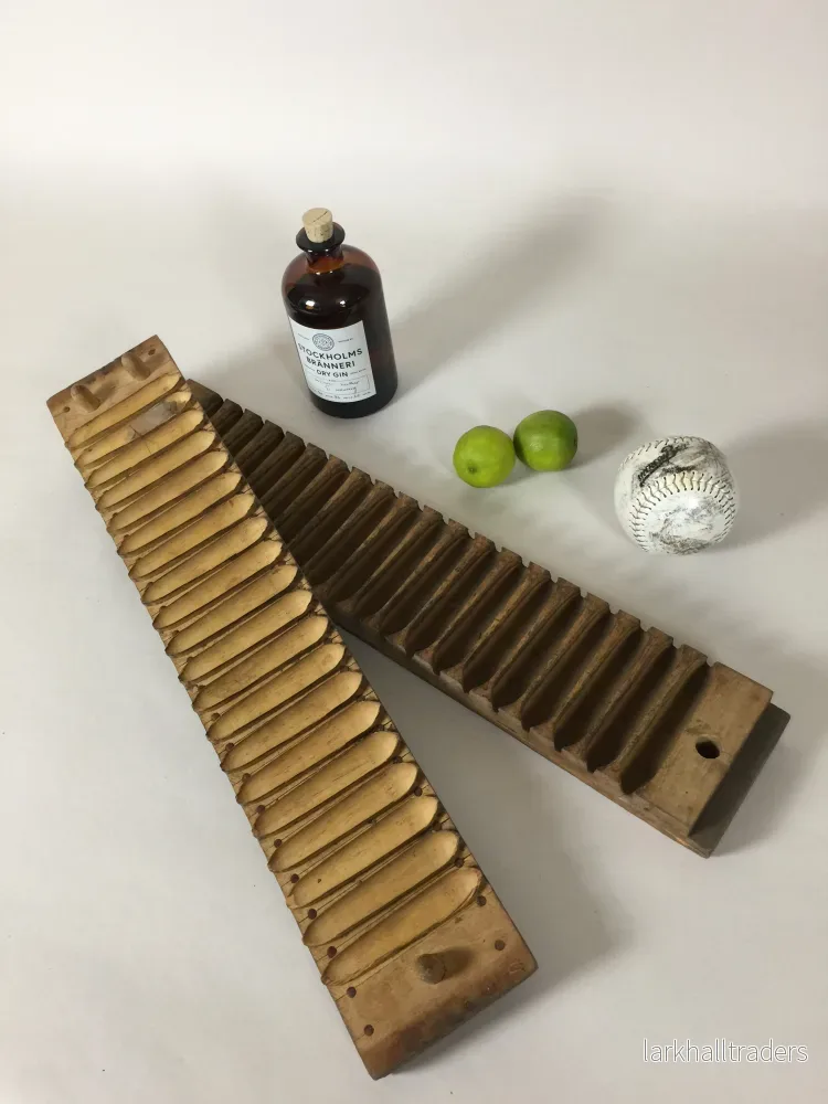 Gammal och vacker cigarrpress - Bild 3
