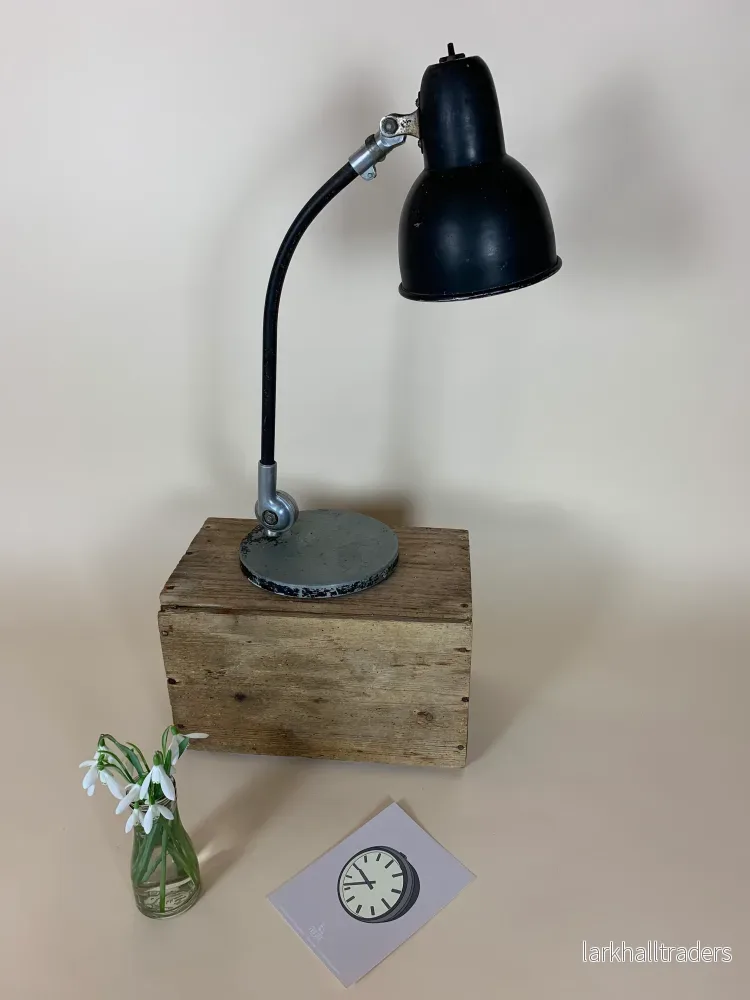 Vackert exempel på en ASAS-lampa Vackert exempel på en ASAS-lampa