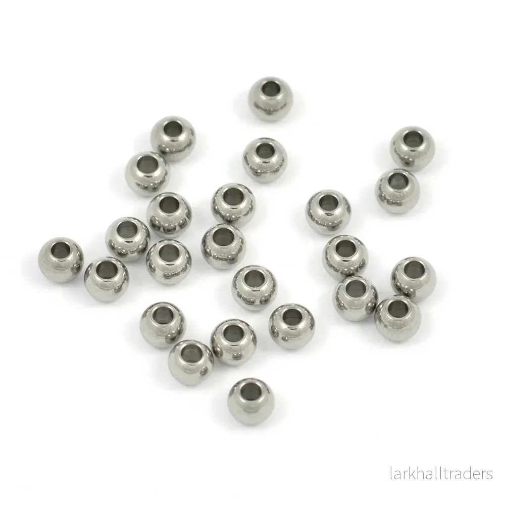 Runda pärlor av rostfritt stål, 4mm, 25st Runda pärlor av rostfritt stål, 4mm, 25st