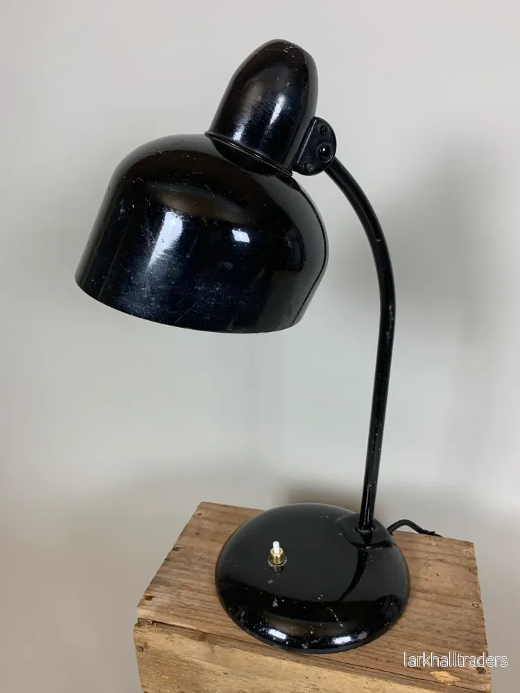 Svart Escolux vintage lampa med massor av vacker patina - Bild 3