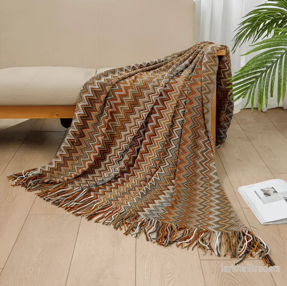ZagWeave – Handstickad Boho-Plyschpläd med Tofsdesign ZagWeave – Handstickad Boho-Plyschpläd med Tofsdesign
