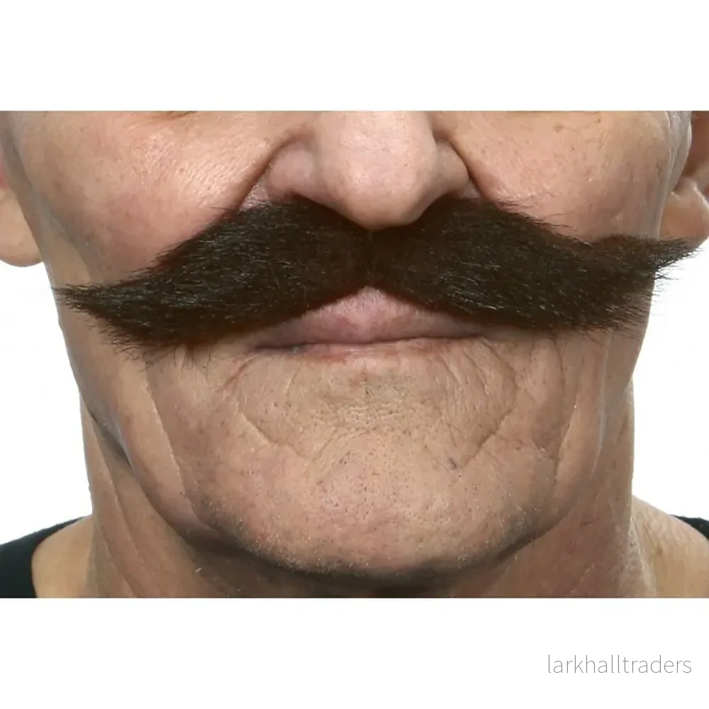 Mustasch, klondike brun Mustasch, klondike brun