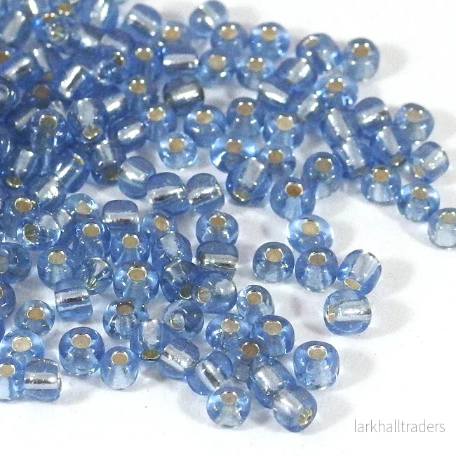 Seed Beads, 4mm, silverlined pastellblå, 30g Seed Beads, 4mm, silverlined pastellblå, 30g