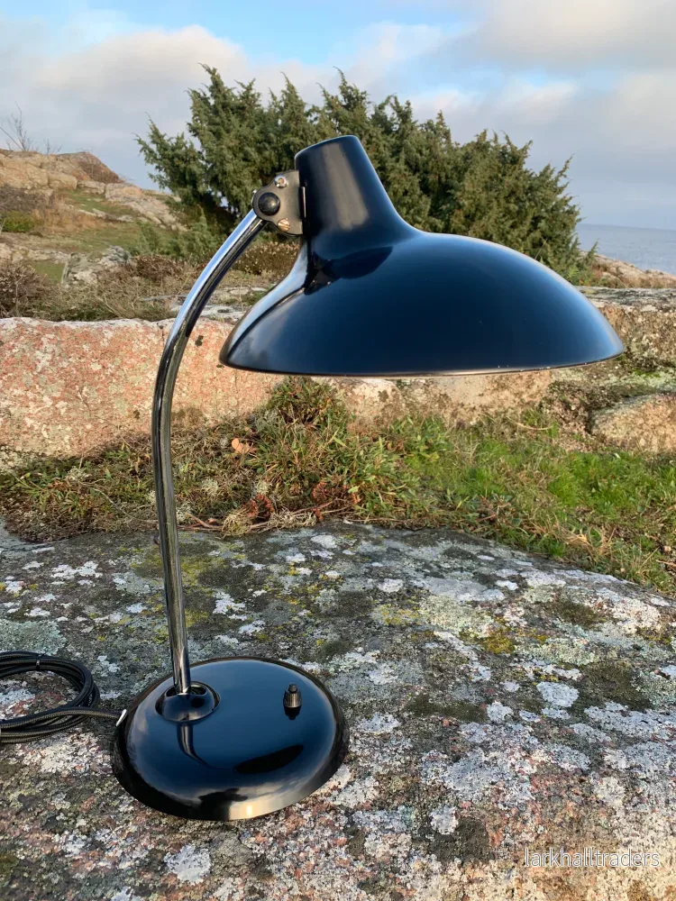 Kaiser Idell 6786 – Svart Kaiser Idell 6786 – Svart