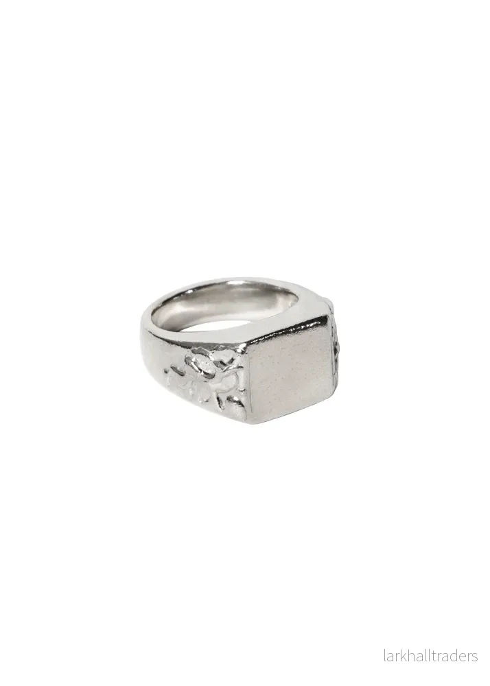 LAVA SIGNET Ring