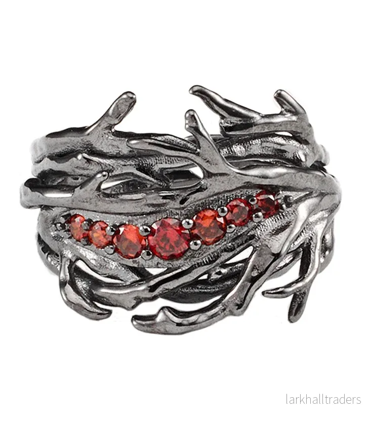 Nature’s Noir Svart Entwined Arbor Nest Ring