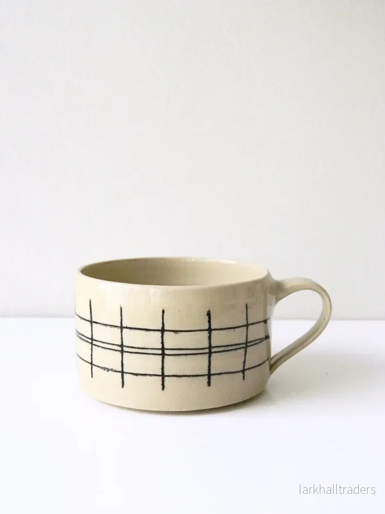 ”Oda Cup” – Svart Rutig ”Oda Cup” – Svart Rutig