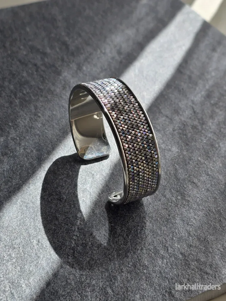 Satin Luminans Armband