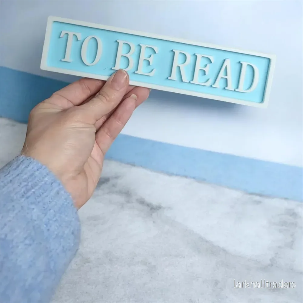 Skylt – To Be Read OUTLET