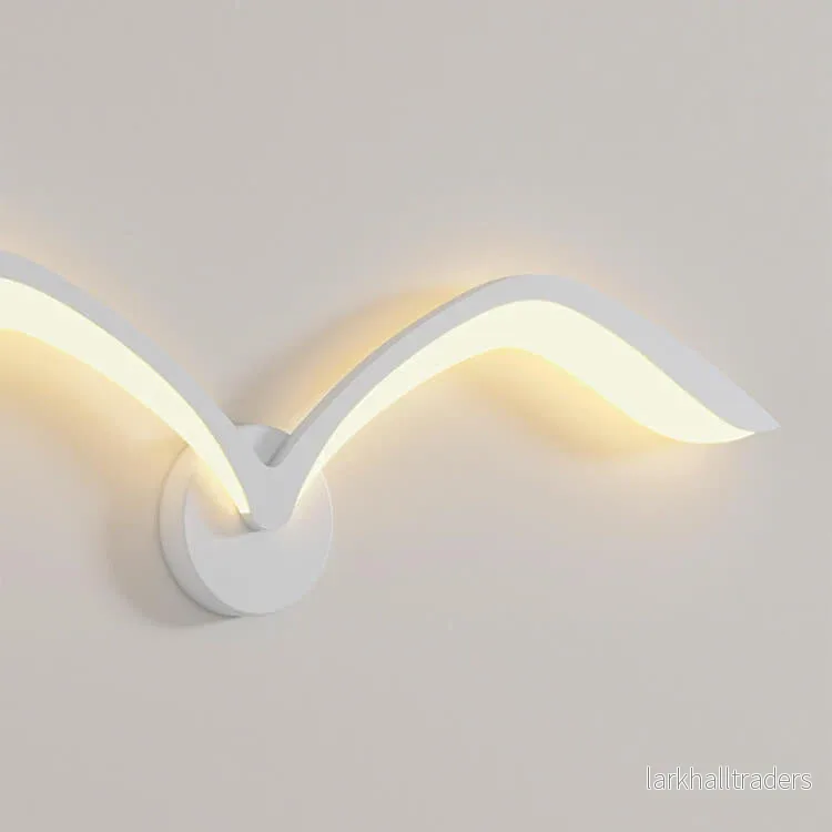 Modern vågformad LED-vägglampa med varmt ljus - Bild 3
