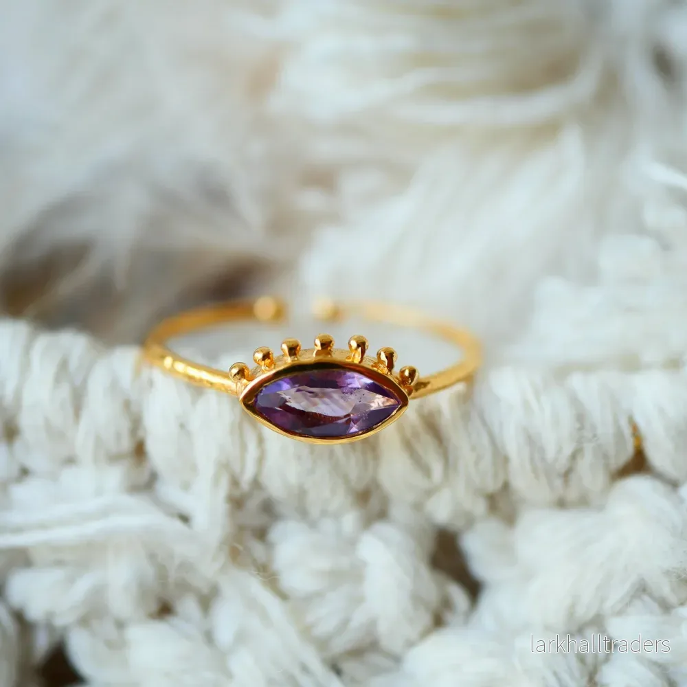 Justerbar ring IRIS med ametist Justerbar ring IRIS med ametist