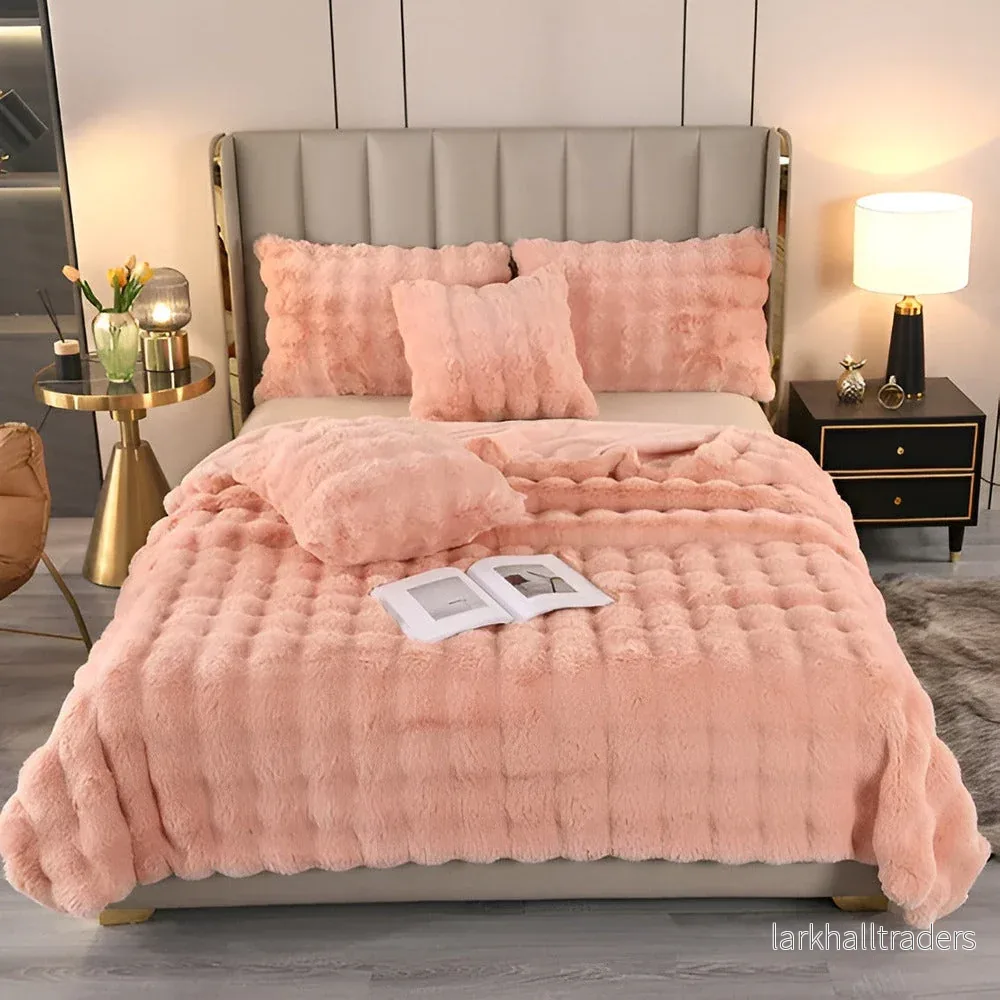 PlushLuxe Rutig Fleecefilt – Klassisk, Lyxigt Mjuk & Värmande Design PlushLuxe Rutig Fleecefilt – Klassisk, Lyxigt Mjuk & Värmande Design