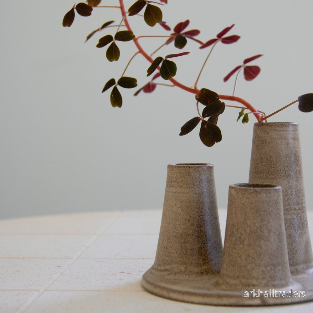 Blomsterarrangemang Vas - Krämigt brun - Bild 3