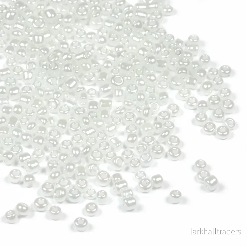 Seed Beads, 2mm, ceylon vit, 30g Seed Beads, 2mm, ceylon vit, 30g
