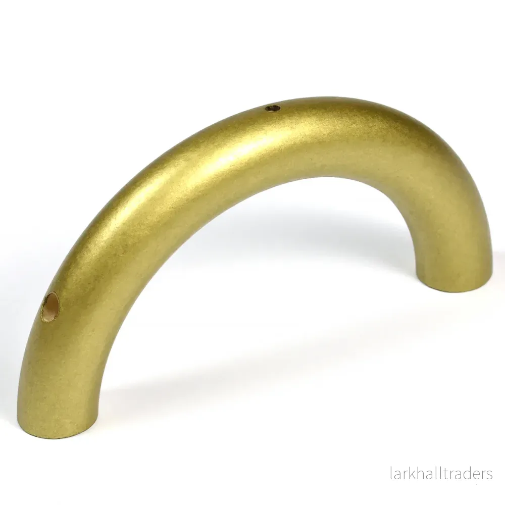 Halvring i trä, guld