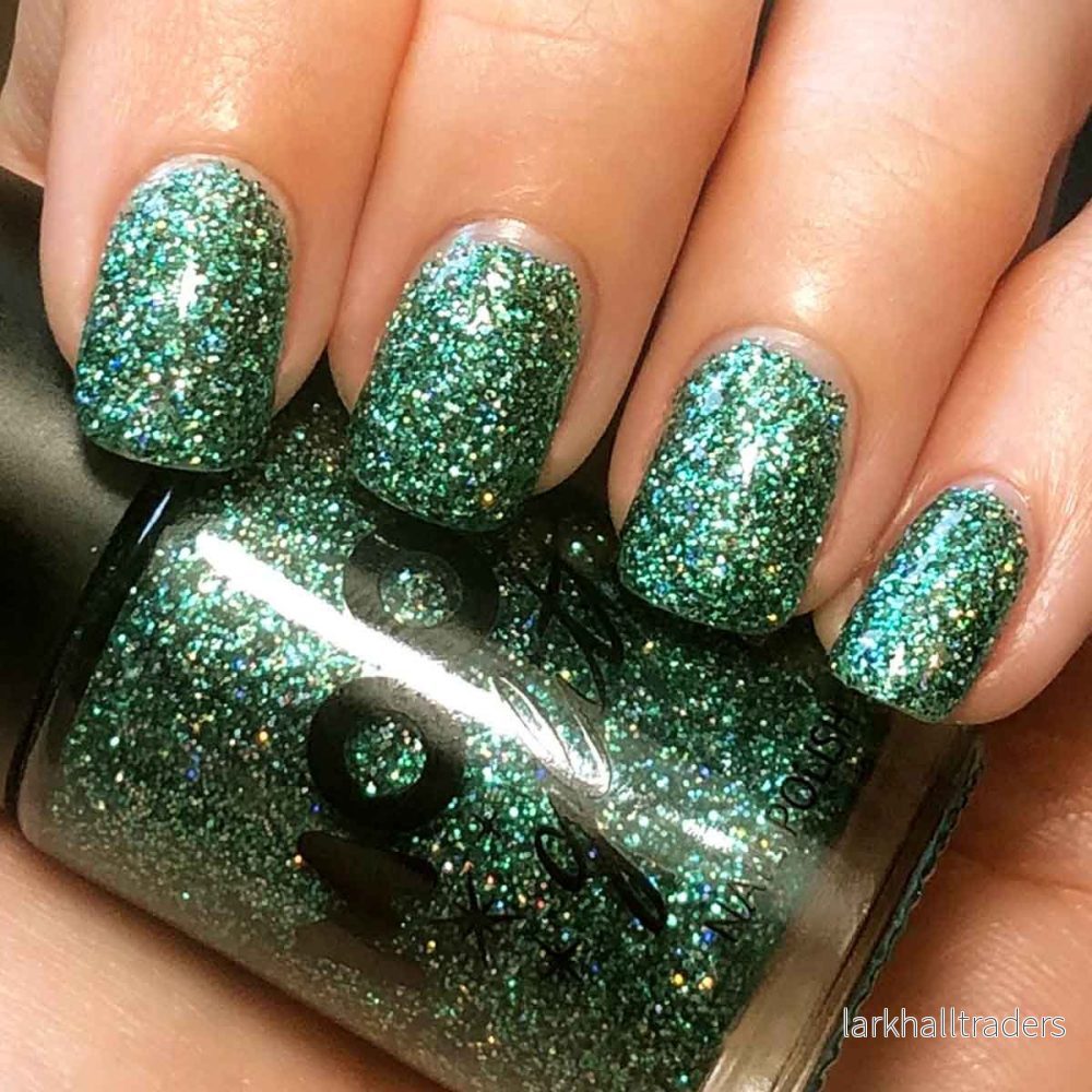 Moon Glitter Holographic Nail Polish, green 14 ml Moon Glitter Holographic Nail Polish, green 14 ml