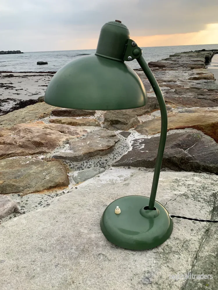 Kaiser Idell 6556 - Originalgrön (den något mer sällsynta lacken)