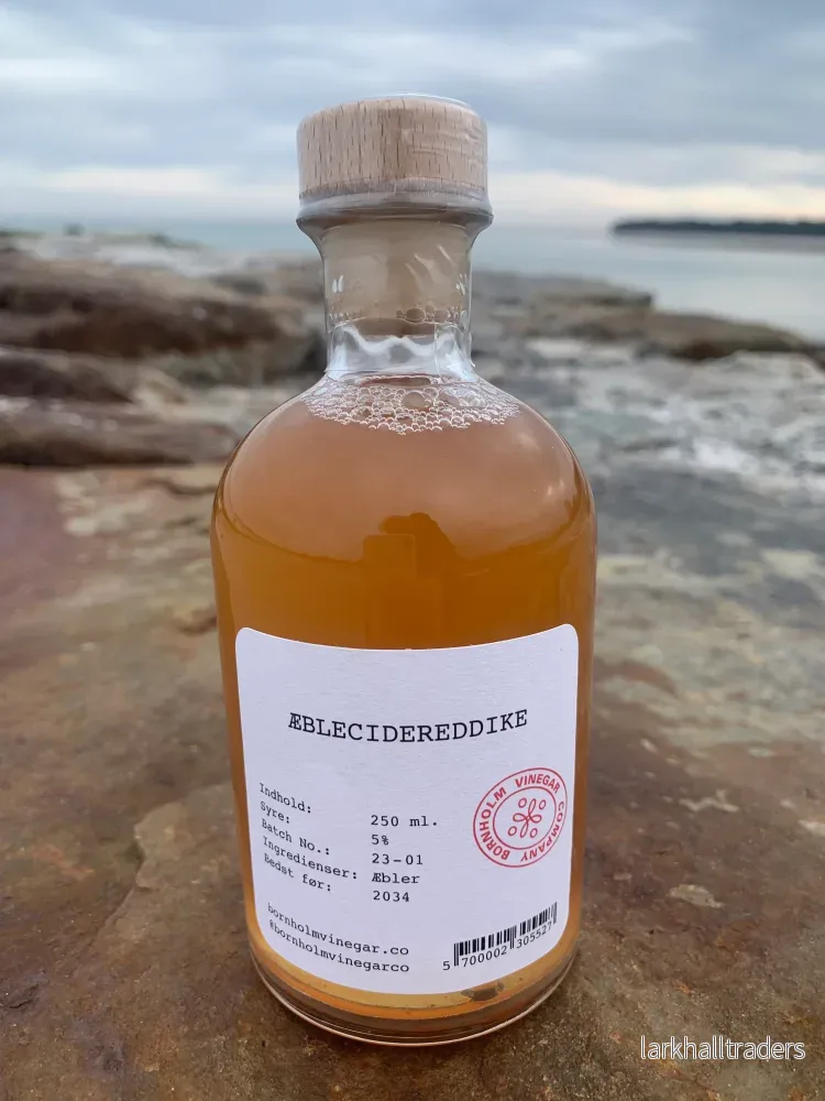 BORNHOLM VINEGAR COMPANY – ÄPPELCIDERVINÄGER 250 ml. BORNHOLM VINEGAR COMPANY – ÄPPELCIDERVINÄGER 250 ml.