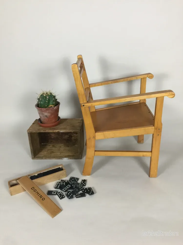Vacker barnstol i trä, designad av Kaare Klint? - Bild 3
