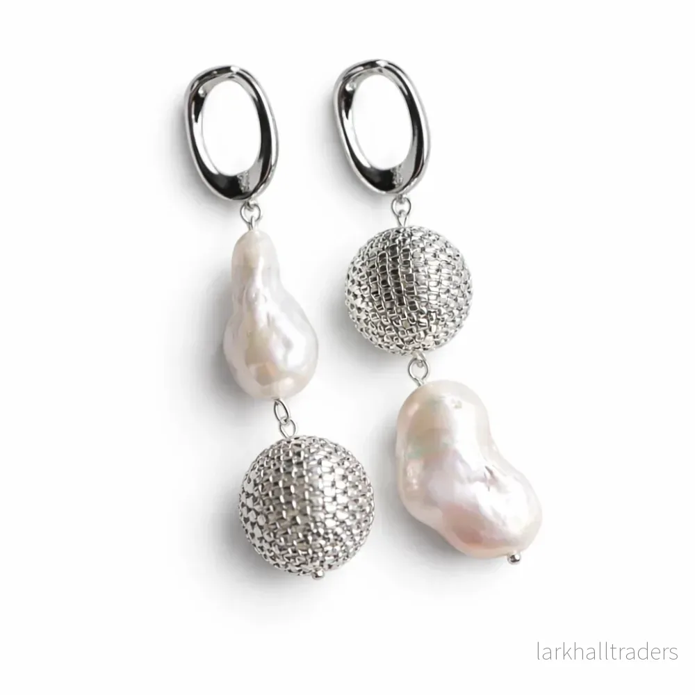 “Silver Pearl Elegance” Handgjord Miyuki & Freshwater Pearl Örhängen
