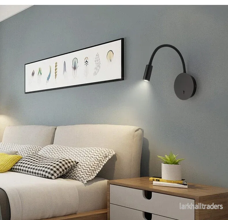 Svart LED-vägglampa med 360° justerbart ljus - Bild 3