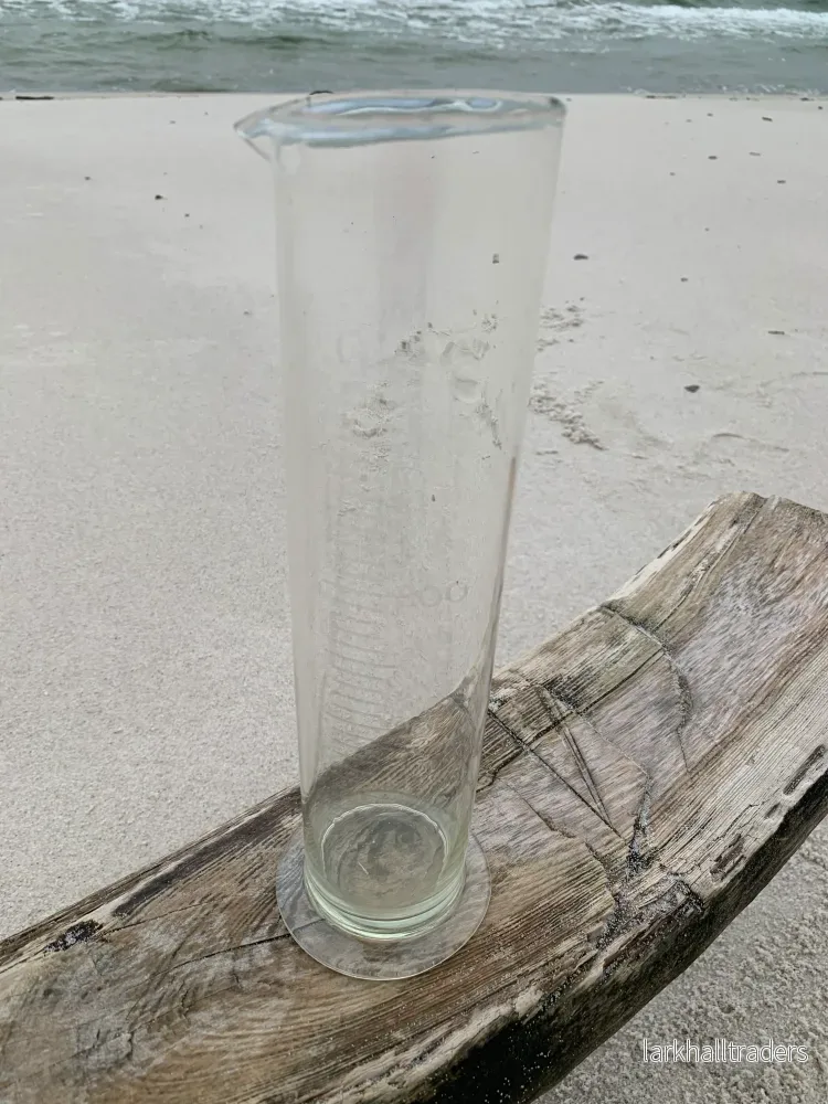 Fina gamla laboratorieglas Fina gamla laboratorieglas