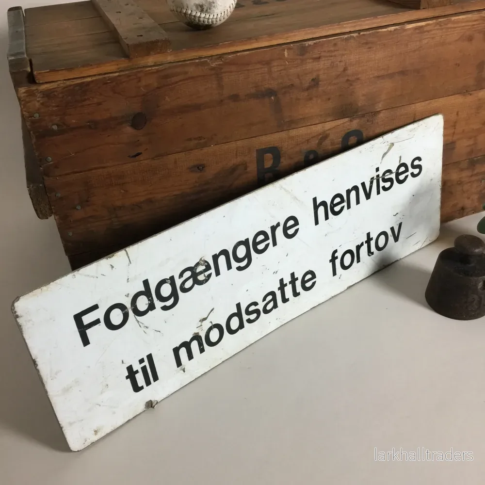 Skylt med vänlig information - Bild 3