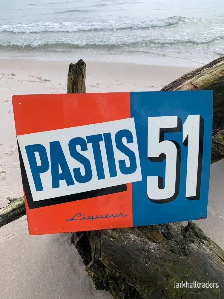 Pastis-skylt från 1960-talet Pastis-skylt från 1960-talet