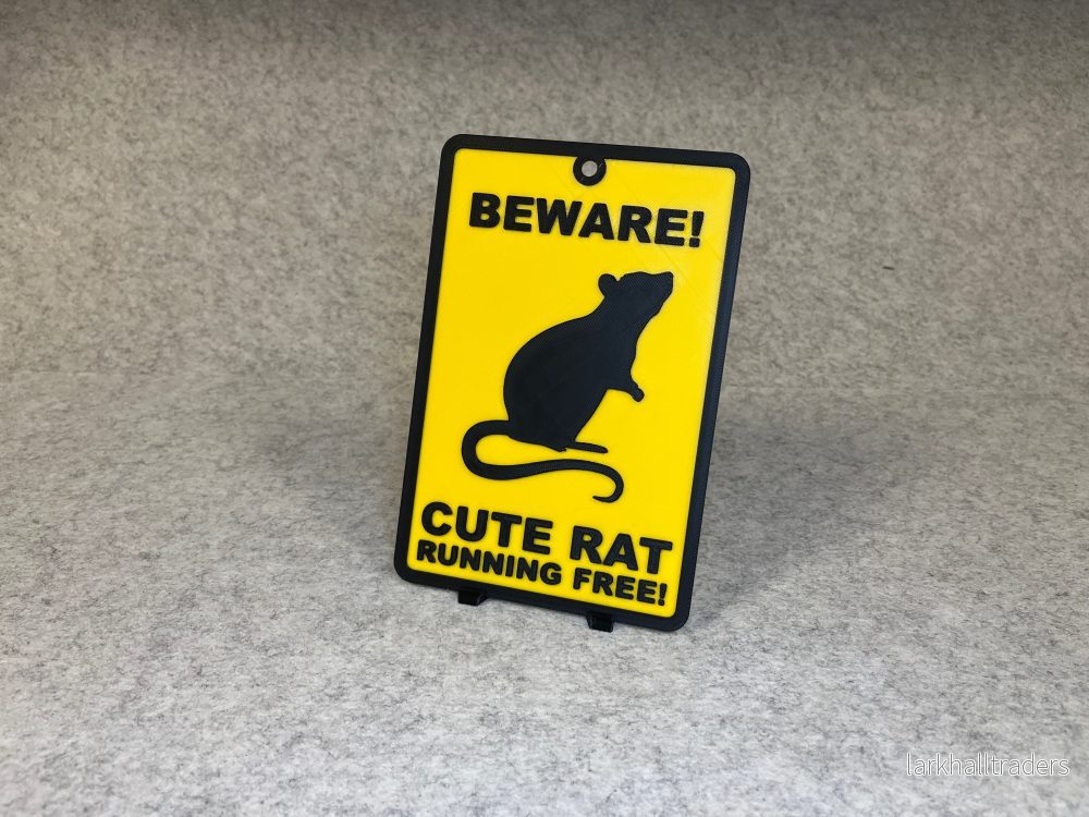 Väggdekor råtta – Beware Cute Rat Väggdekor råtta – Beware Cute Rat