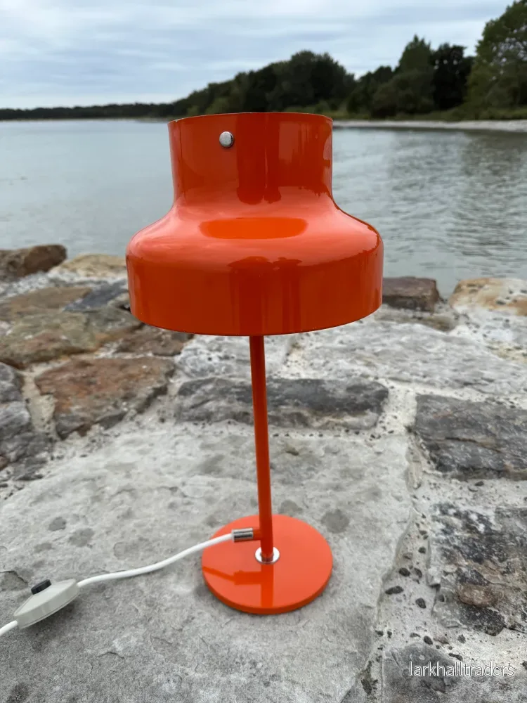 Bumling designad av Anders Pehrson för Ateljé Lyktan – Original Orange