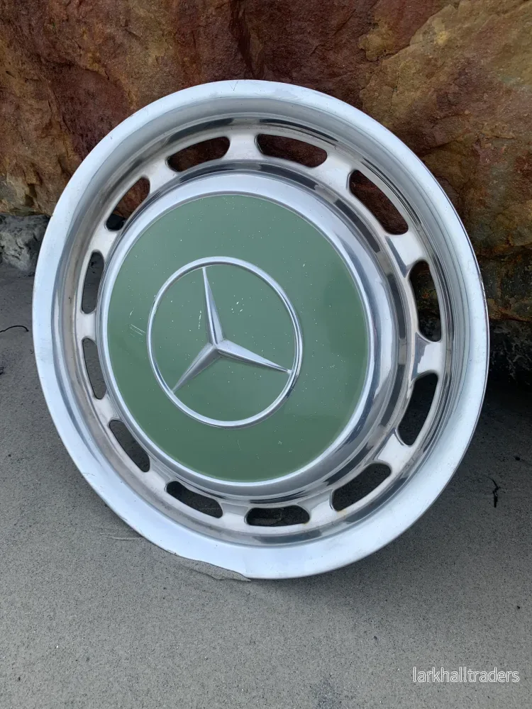 Mercedes navkapsel Mercedes navkapsel