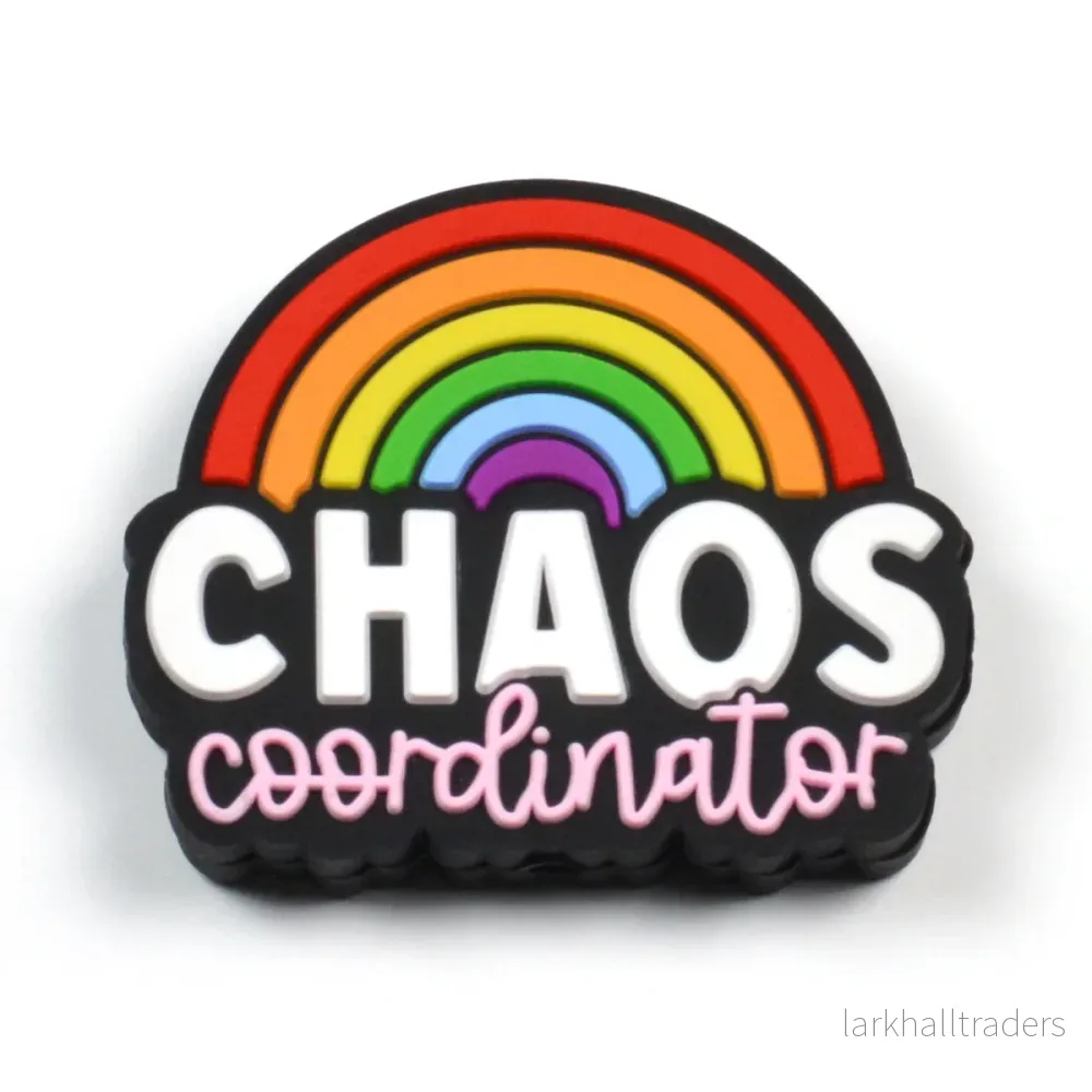Motivpärla i silikon med regnbåge, ”Chaos coordinator” Motivpärla i silikon med regnbåge, ”Chaos coordinator”
