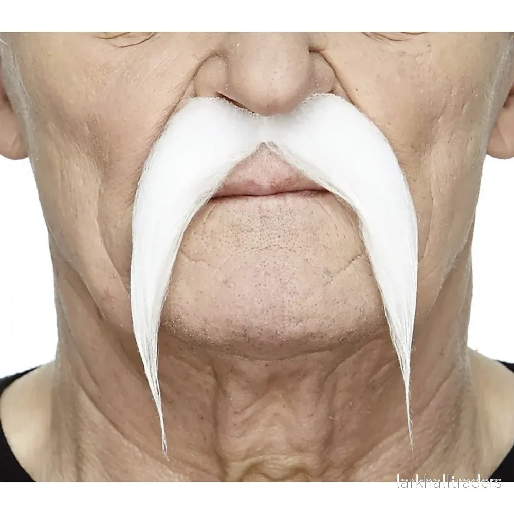 Mustasch, ranger vit Mustasch, ranger vit