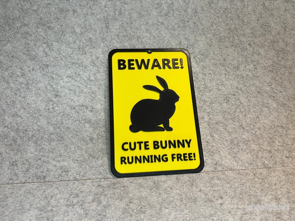 Väggdekor kanin - Beware Cute Bunny - Bild 2