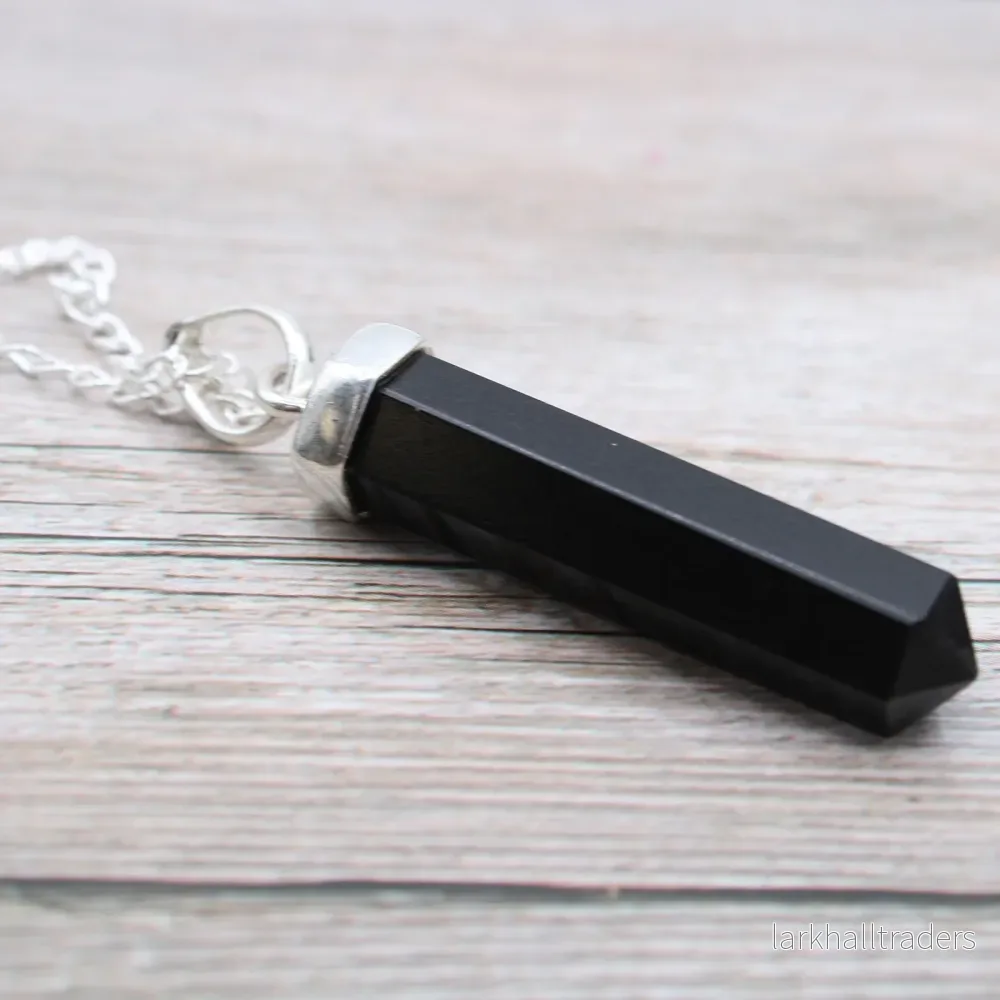 Halsband med svart agat – polerad kristallspets - Bild 3