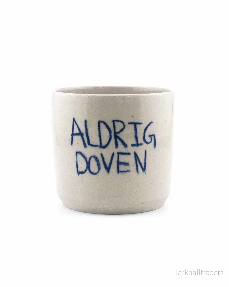 KRUS3: ALDRIG DOVEN Kopp