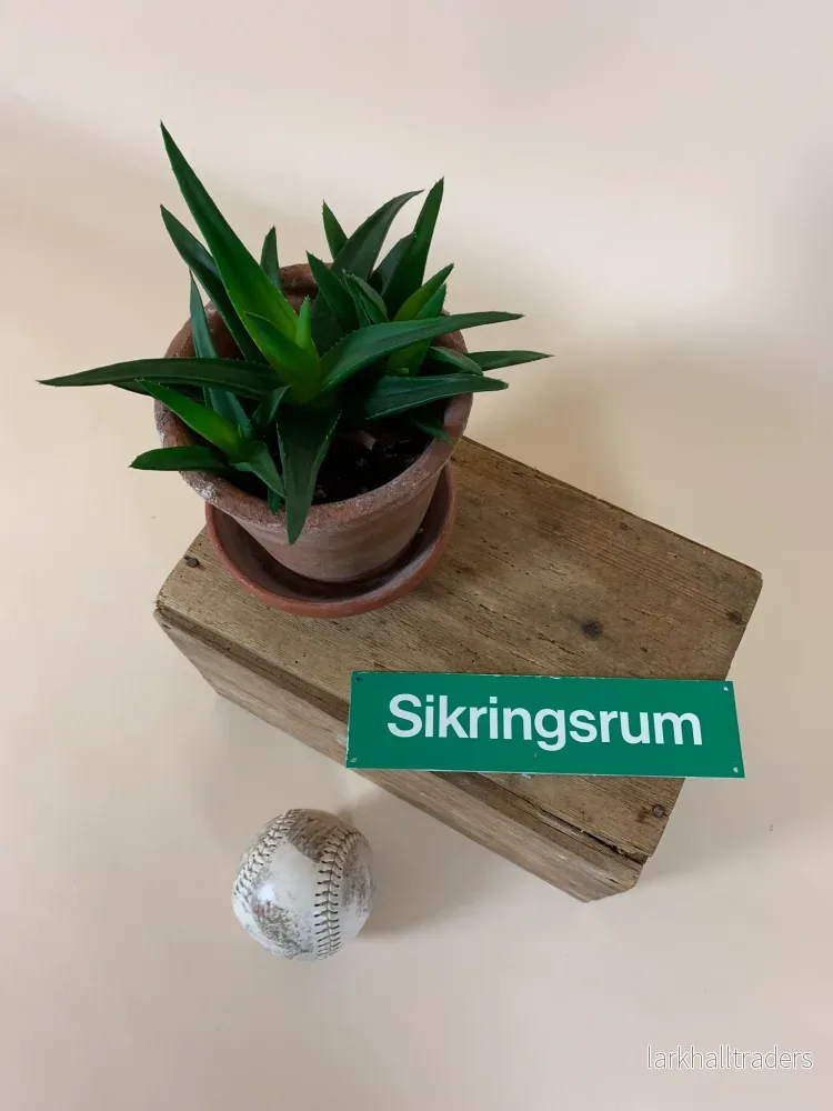 Skylt – säkerhetsrum Skylt – säkerhetsrum