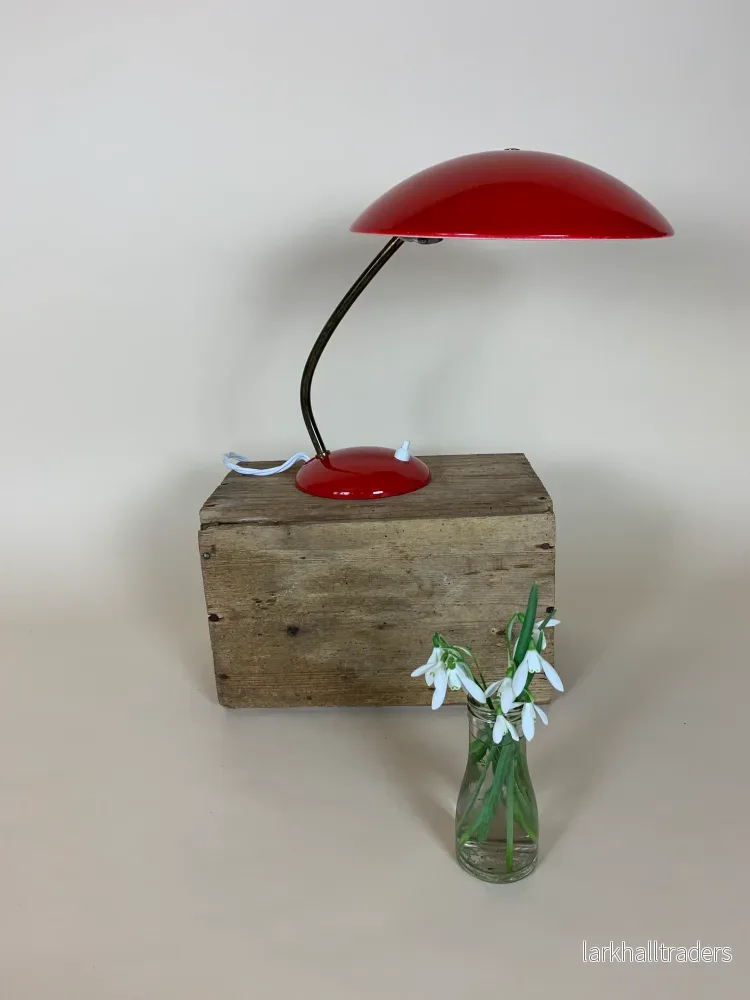 Vacker röd Christian Dell bordslampa Vacker röd Christian Dell bordslampa