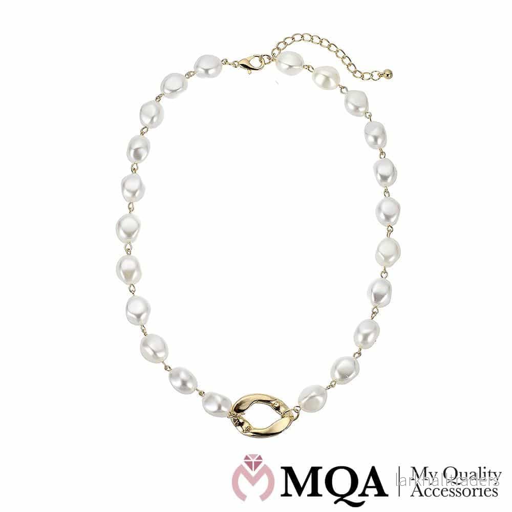 Halsband guldfärgat, 22 stora pärlor, justerbart Halsband guldfärgat, 22 stora pärlor, justerbart