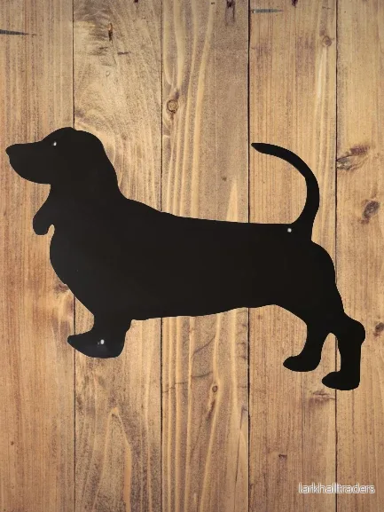 Motiv – Basset Motiv – Basset