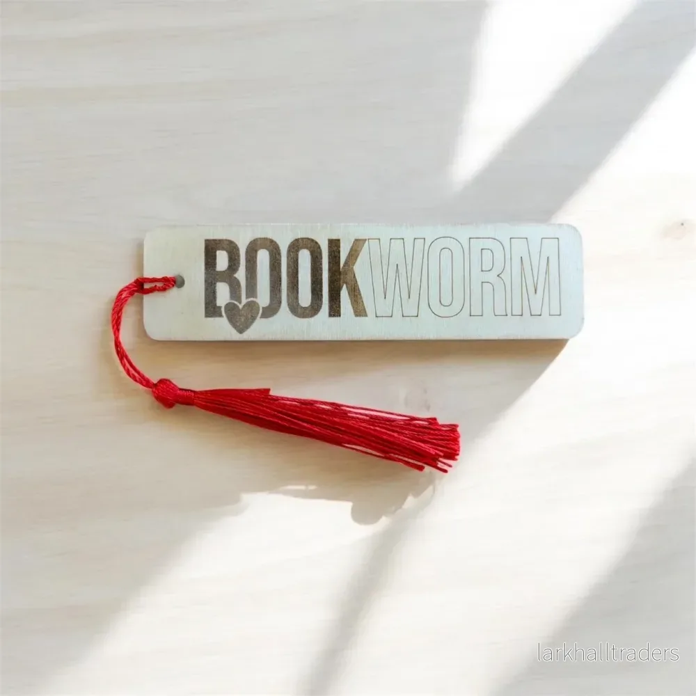 Träbokmärke – Bookworm Träbokmärke – Bookworm